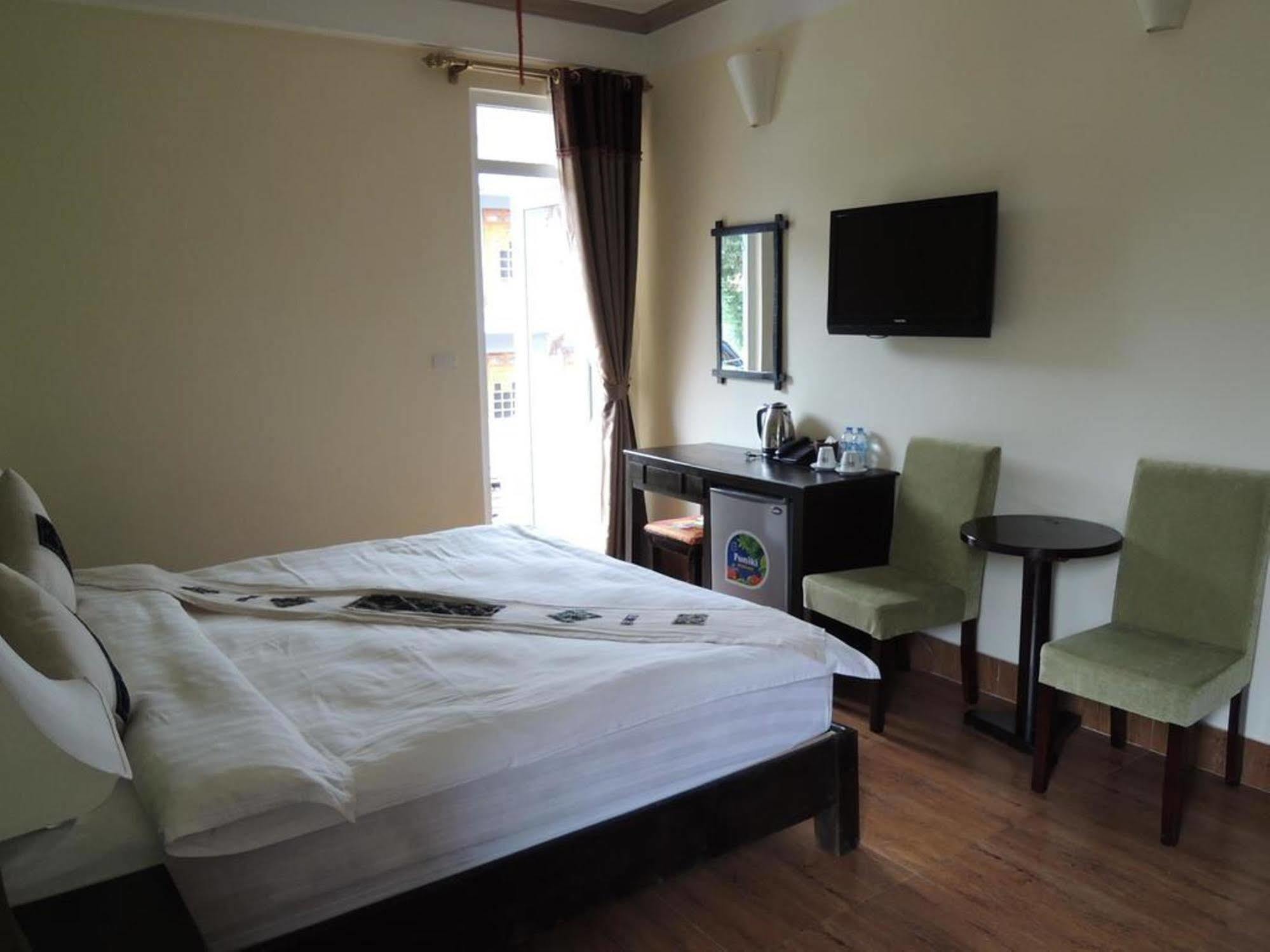 Hmong Sapa Hotel Buitenkant foto